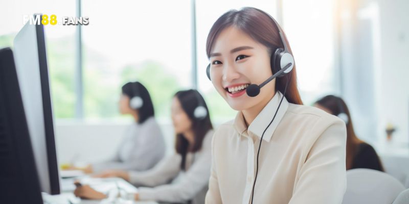 Liên hệ FM88 cần chú ý những điều gì với người chơi?